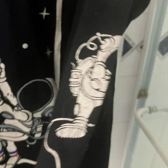 Eighty Eight urban wear brand long sleeve nasa graphic logo shirt size large - Picture 4 of 12